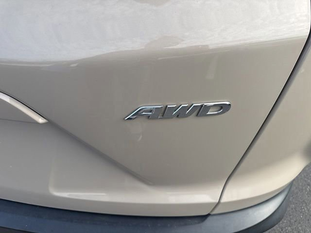 Used 2018 Honda CR-V EX image 5