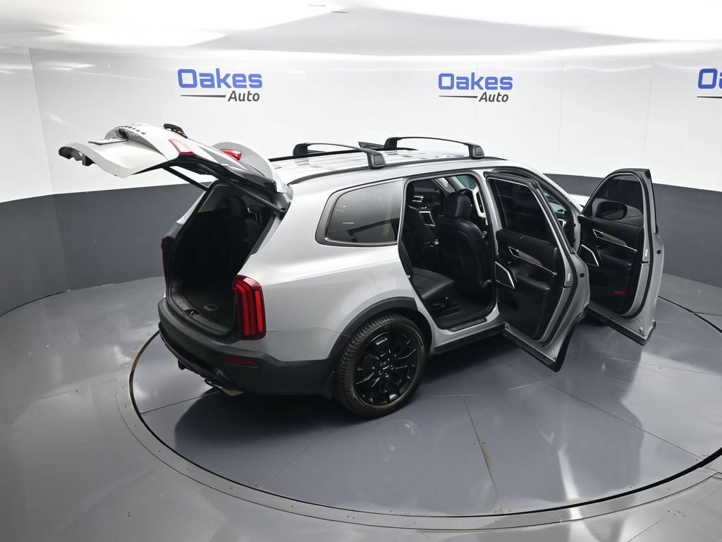 Certified 2022 Kia Telluride EX w/ EX Premium Package AWD/4WD image 62