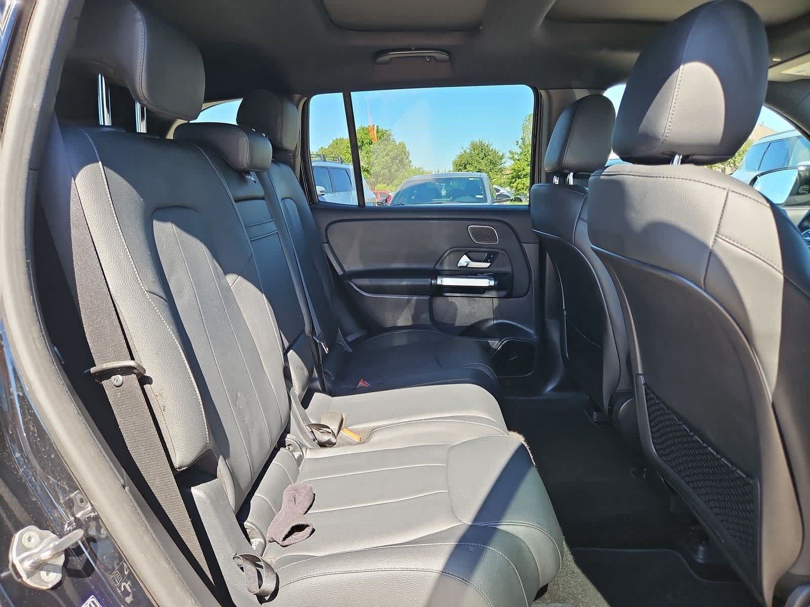 Used 2022 Mercedes-Benz EQB 300 4MATIC image 20