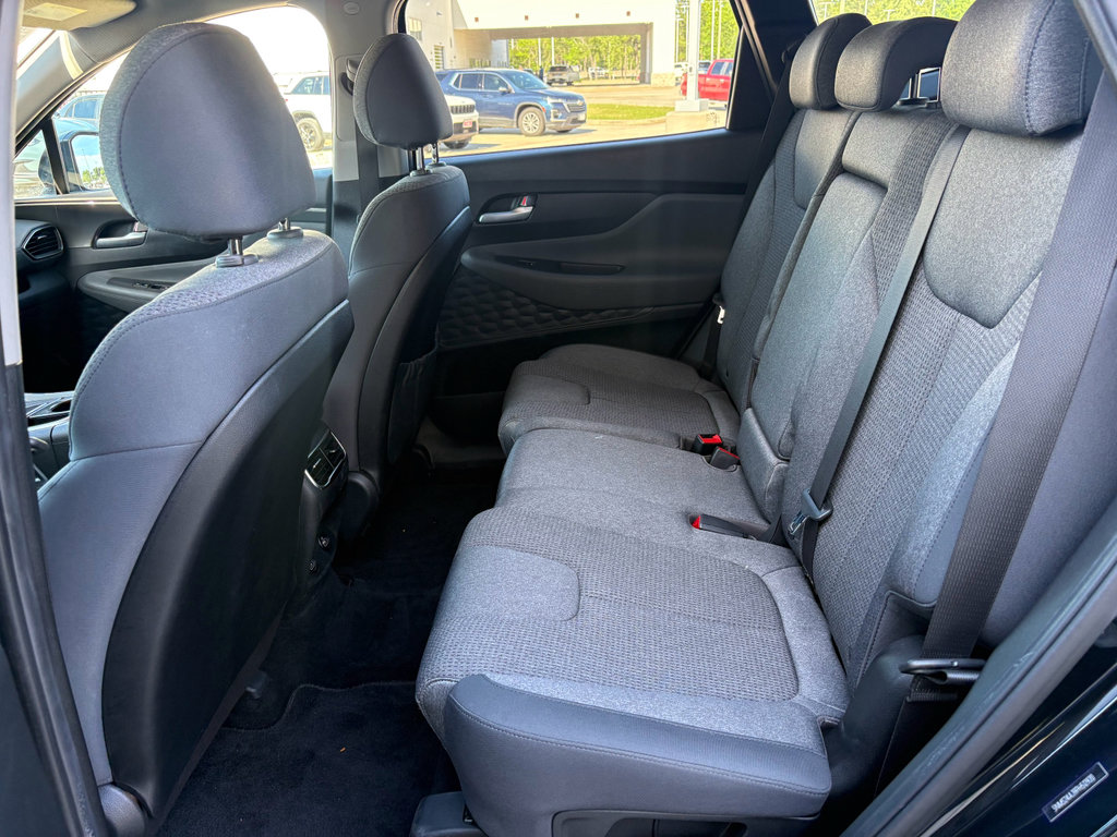 Used 2023 Hyundai Santa Fe SEL FWD image 24