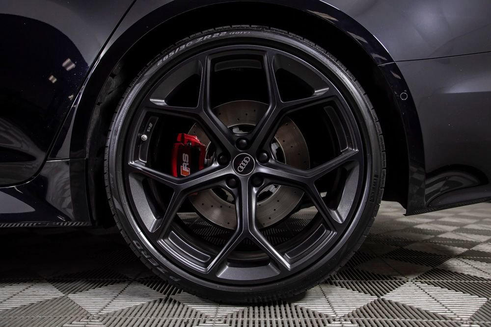 Used 2025 Audi RS 6 performance image 44