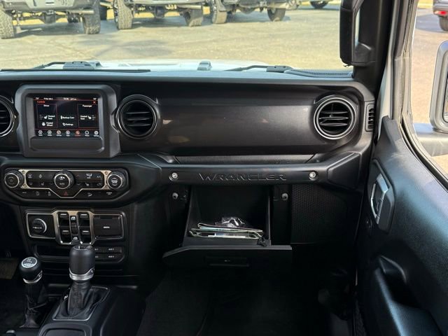 Used 2020 Jeep Wrangler Unlimited Sport image 31