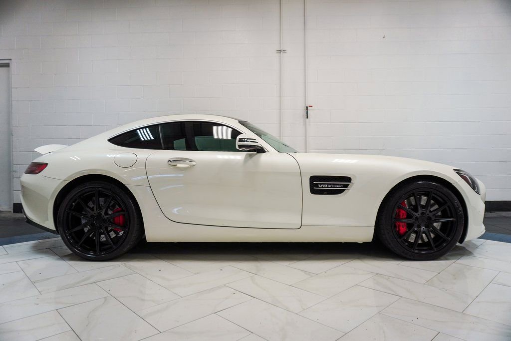 Used 2016 Mercedes-Benz AMG GT S w/ Exclusive Interior Package image 32