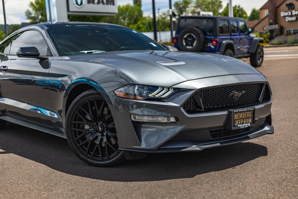 Used 2023 Ford Mustang GT RWD image 3
