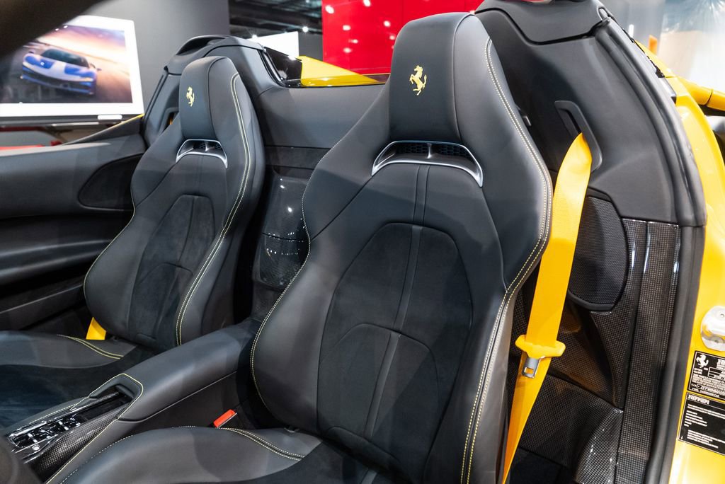 Certified 2025 Ferrari SF90 Spider AWD/4WD image 4