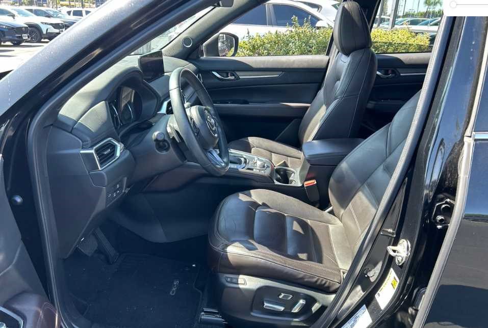 Used 2023 MAZDA CX-5 Signature AWD/4WD image 8