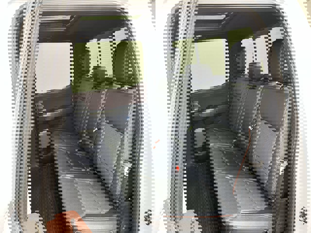 Used 2023 Ford F150 Lariat w/ Equipment Group 502A High image 14