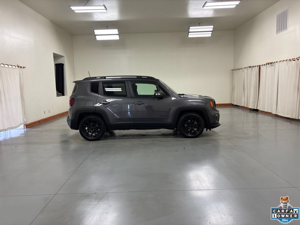 Used 2020 Jeep Renegade Altitude FWD video 1