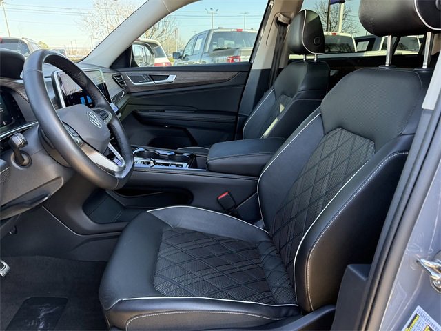 New 2025 Volkswagen Atlas SEL Premium R-Line image 22