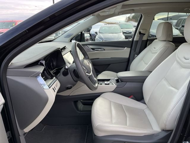 Certified 2022 Cadillac XT5 Premium Luxury image 15