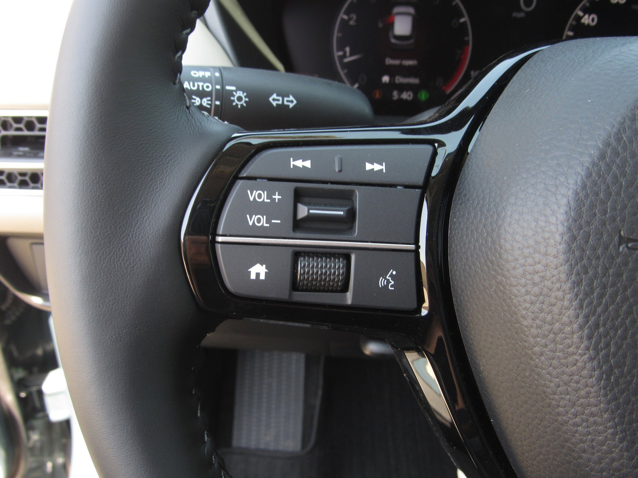 New 2026 Honda HR-V EX-L image 22