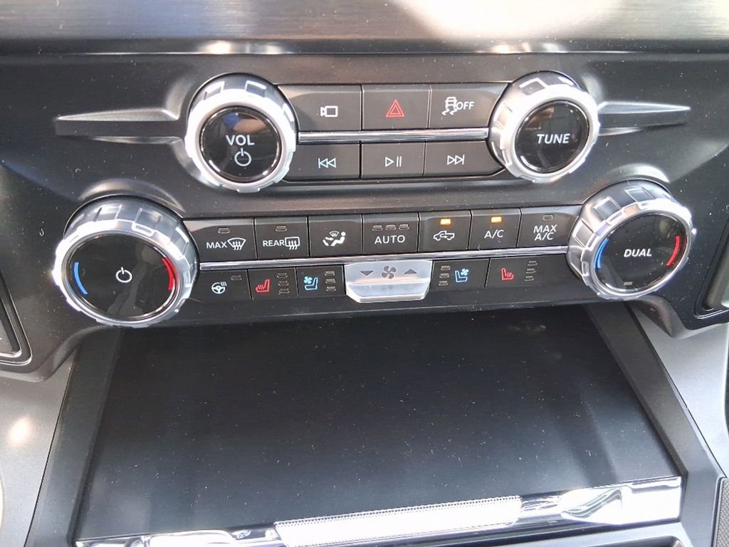 New 2026 Ford F250 Lariat w/ Lariat Ultimate Package image 21