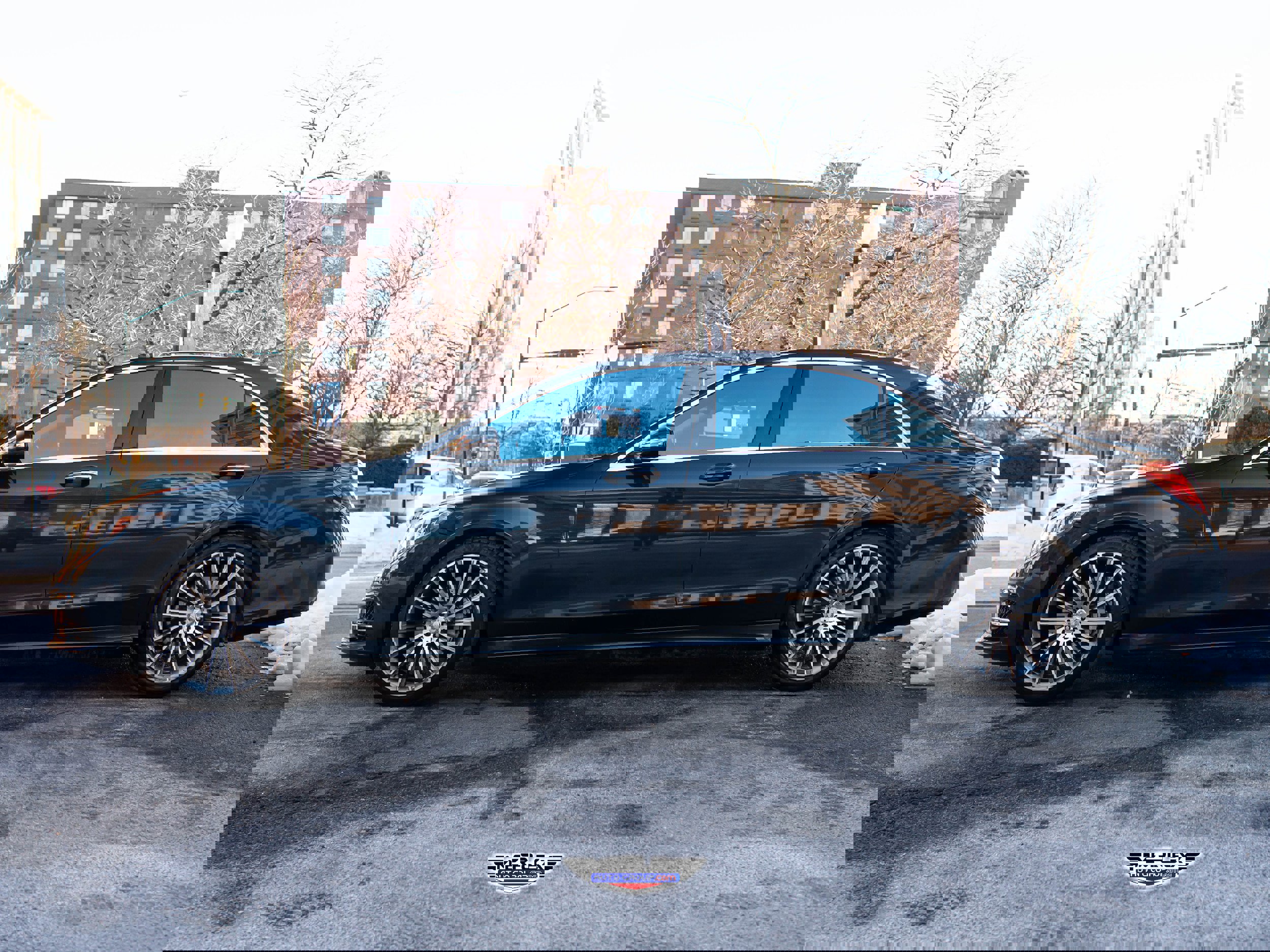 Used 2015 Mercedes-Benz S 550 Sedan image 4