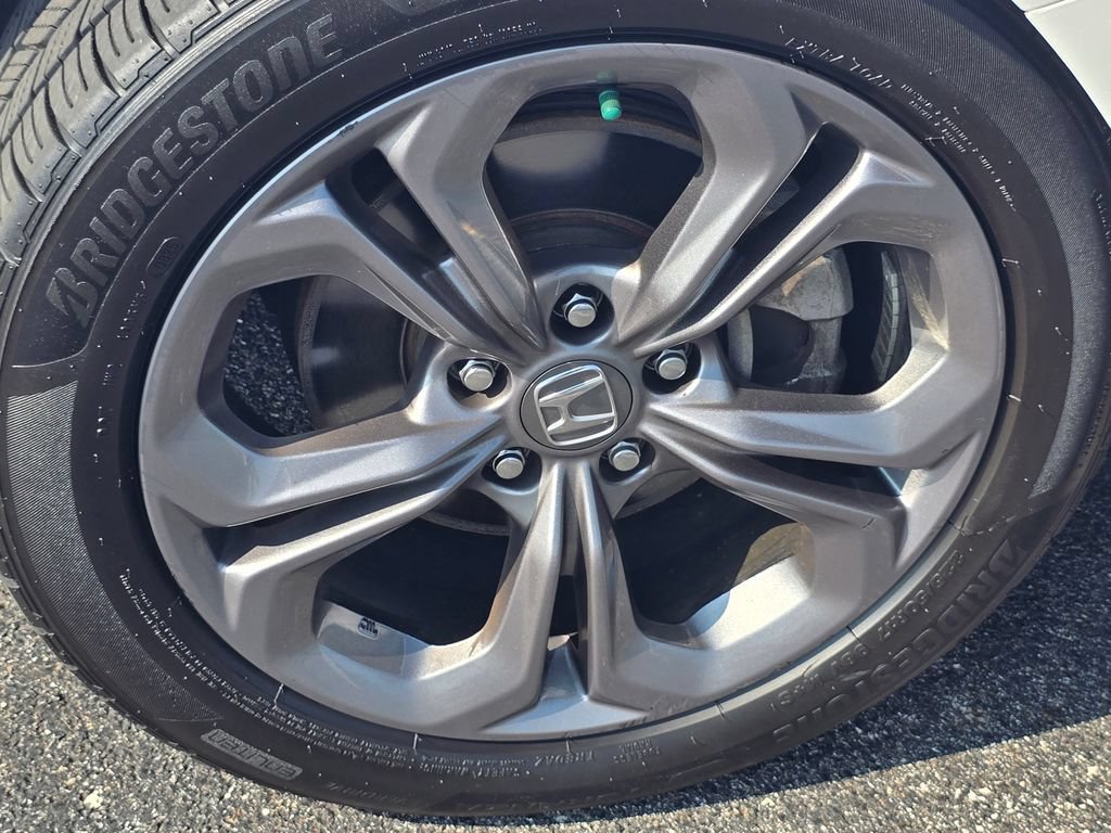 Used 2023 Honda Accord EX image 9