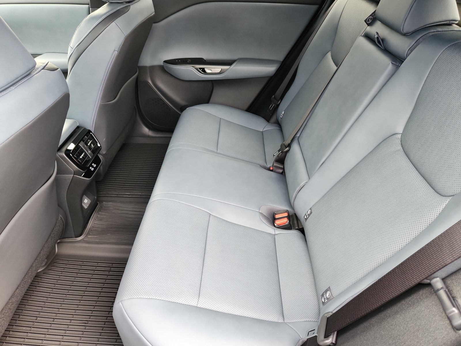 New 2026 Lexus RZ 450e AWD w/ Technology Package image 17
