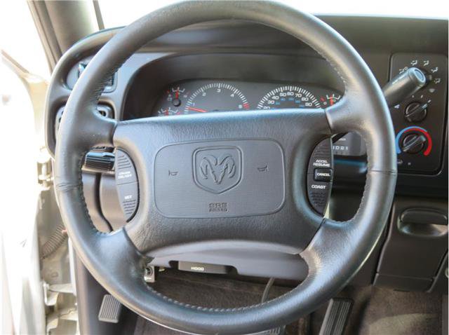 Used 1999 Dodge Ram 1500 Truck 4x4 Quad Cab image 8
