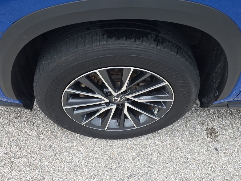 Used 2022 Lexus NX 350 AWD w/ Premium Package image 10