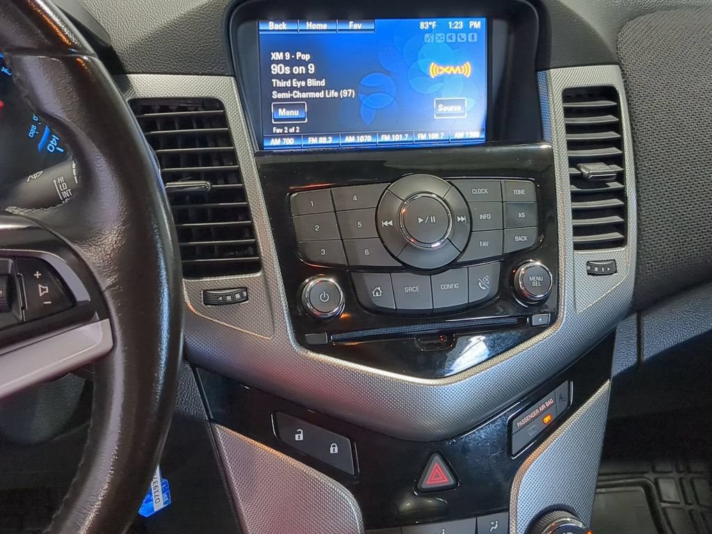 Used 2013 Chevrolet Cruze LT FWD image 31
