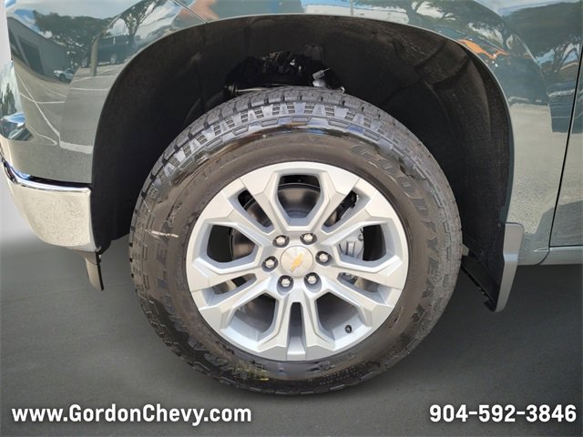 New 2026 Chevrolet Silverado 1500 LTZ w/ LTZ Premium Package image 13