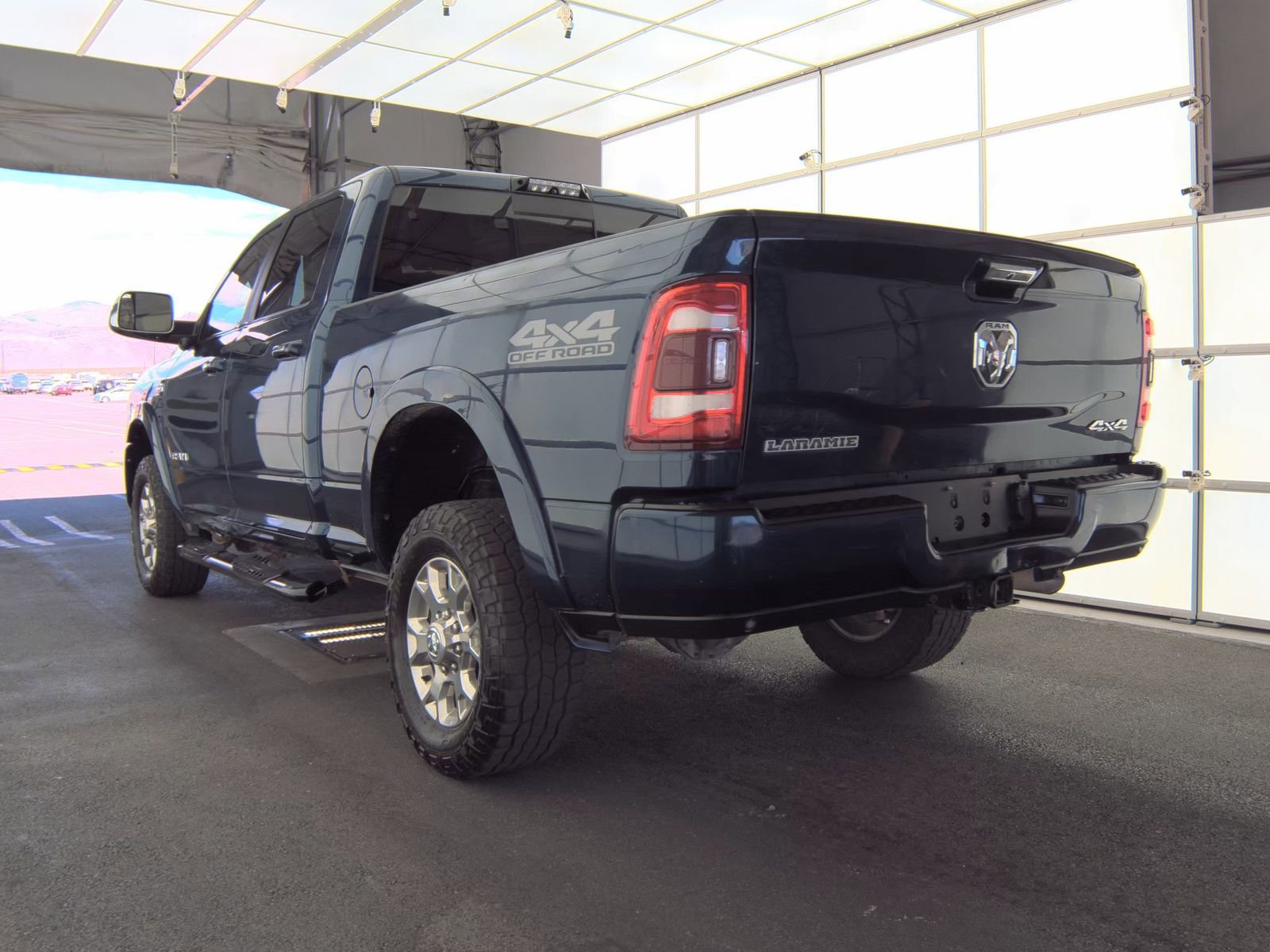 Used 2020 RAM 2500 Laramie AWD/4WD image 6