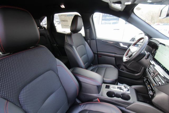 New 2026 Ford Escape ST-Line Elite w/ Equipment Group 501A image 29