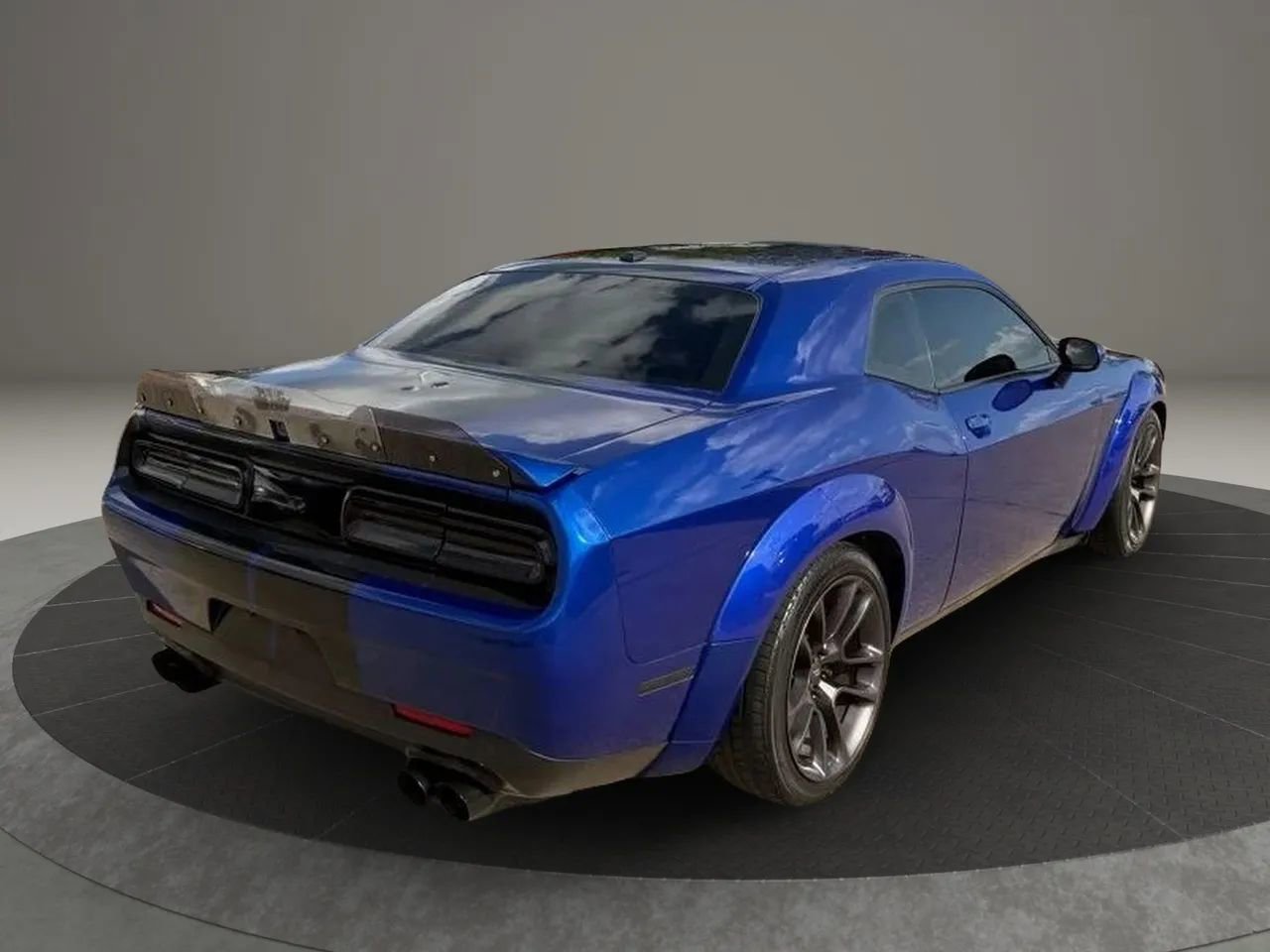 Used 2021 Dodge Challenger GT RWD image 12