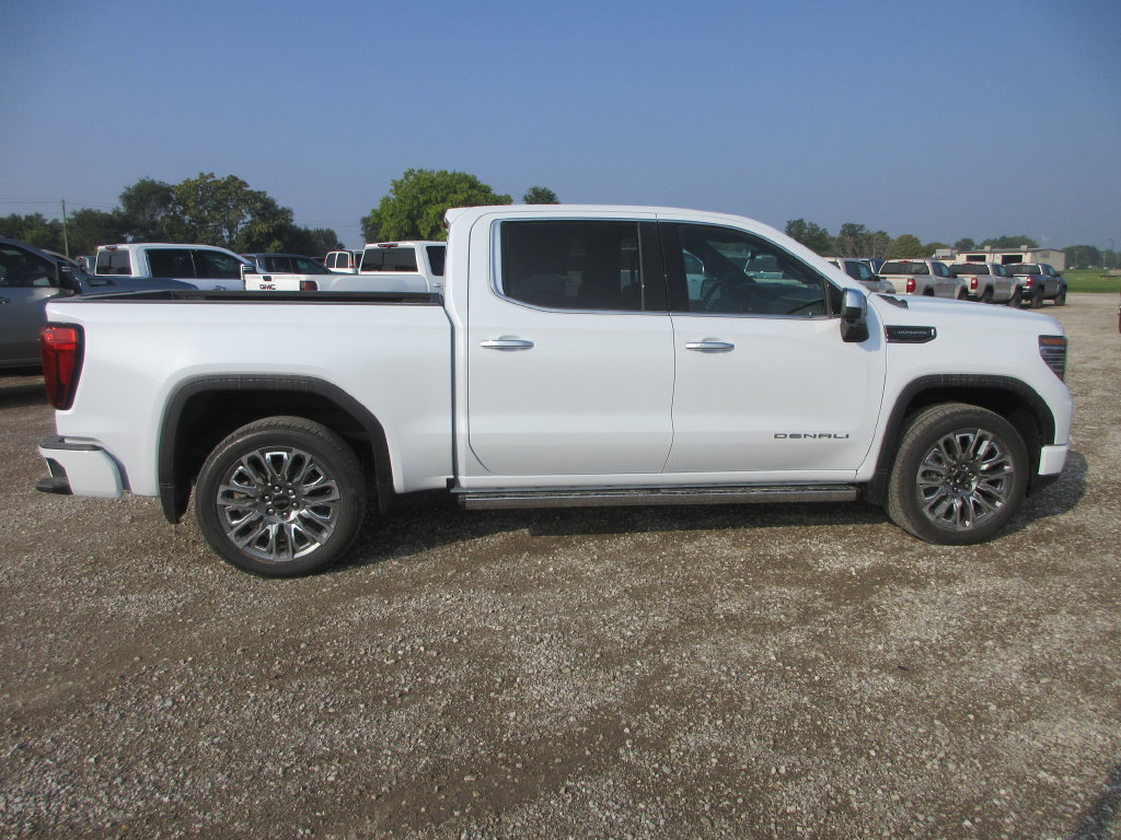 New 2026 GMC Sierra 1500 Denali Ultimate AWD/4WD image 3