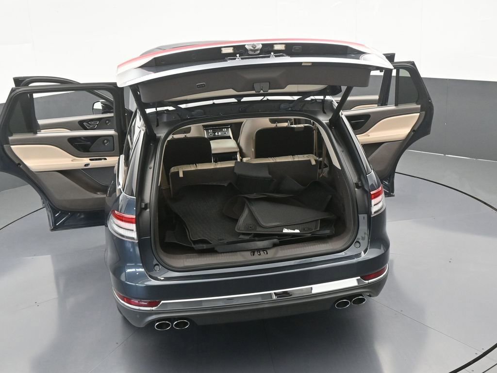 Used 2022 Lincoln Aviator Reserve w/ Elements Package Plus image 78