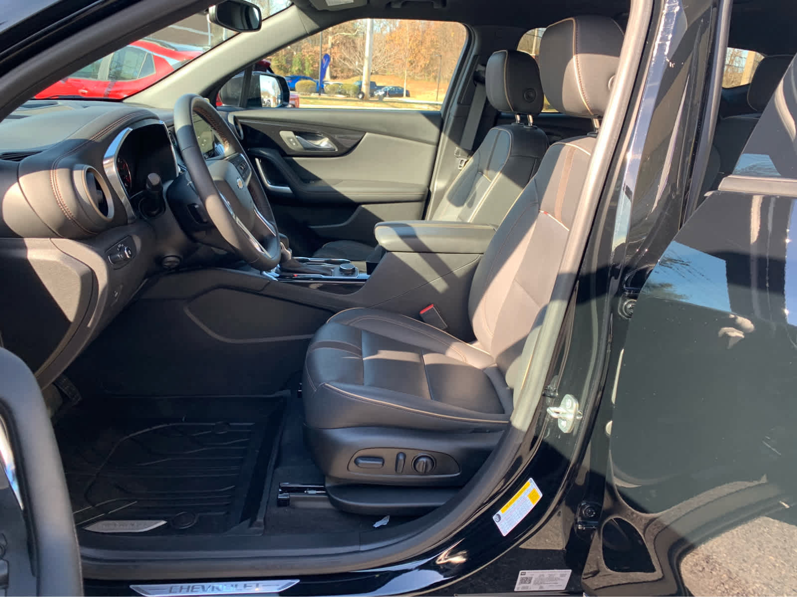 Used 2023 Chevrolet Blazer Premier w/ Enhanced Convenience Package image 11