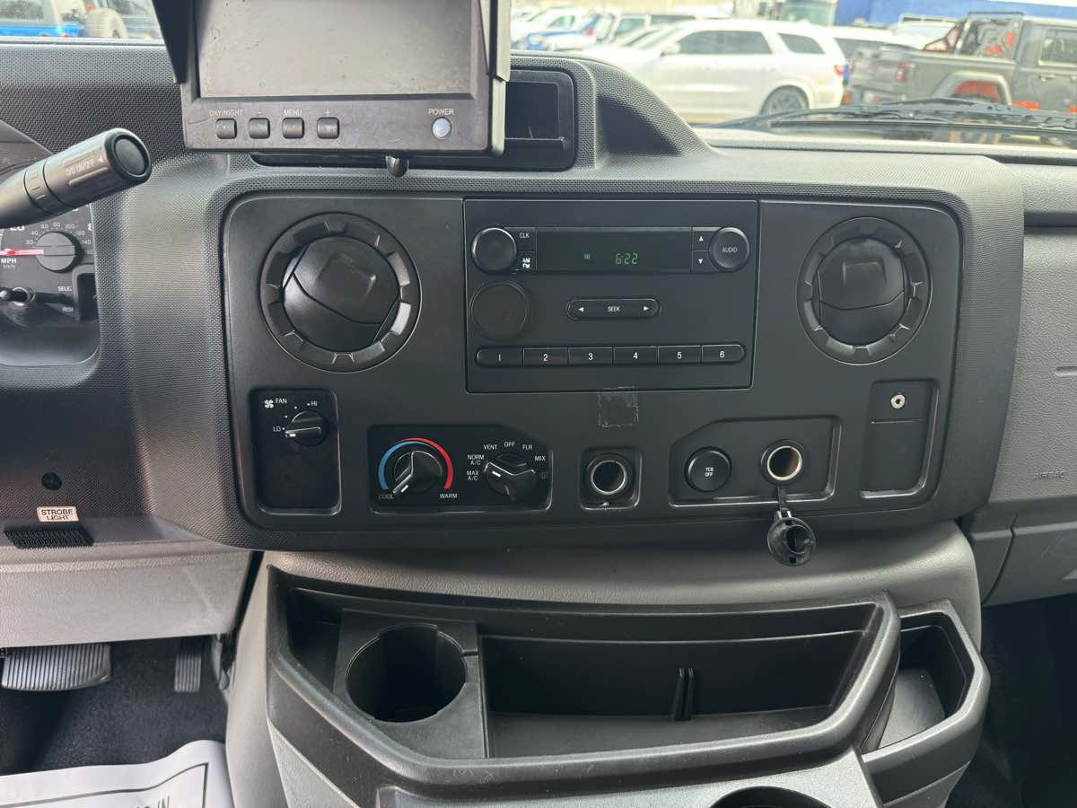 Used 2013 Ford E-150 and Econoline 150 w/ PWR Group RWD image 10