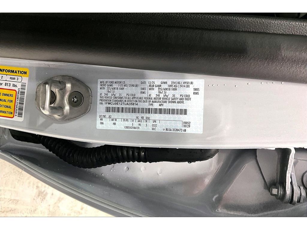 New 2026 Ford Escape SE image 37