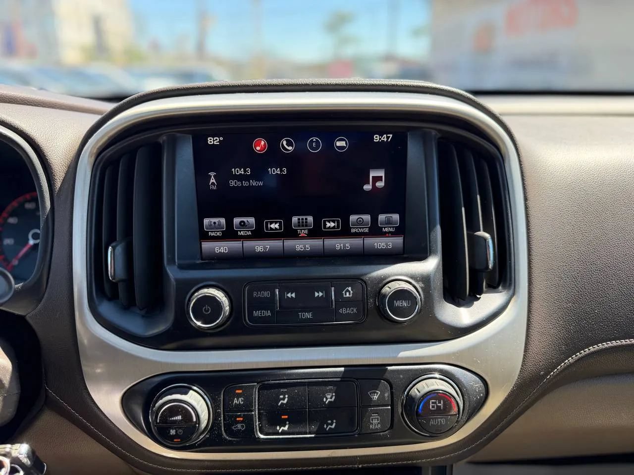 Used 2016 GMC Canyon SLT w/ LPO, Gearon Bar Package RWD image 40