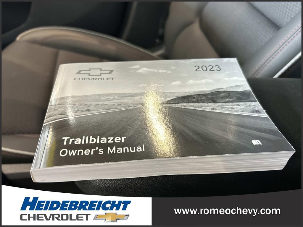 Certified 2023 Chevrolet TrailBlazer RS w/ Convenience Package image 27