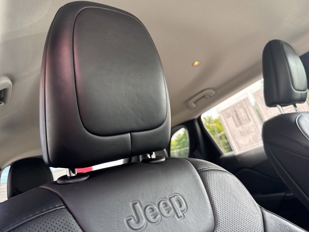 Used 2023 Jeep Cherokee Altitude Lux image 67