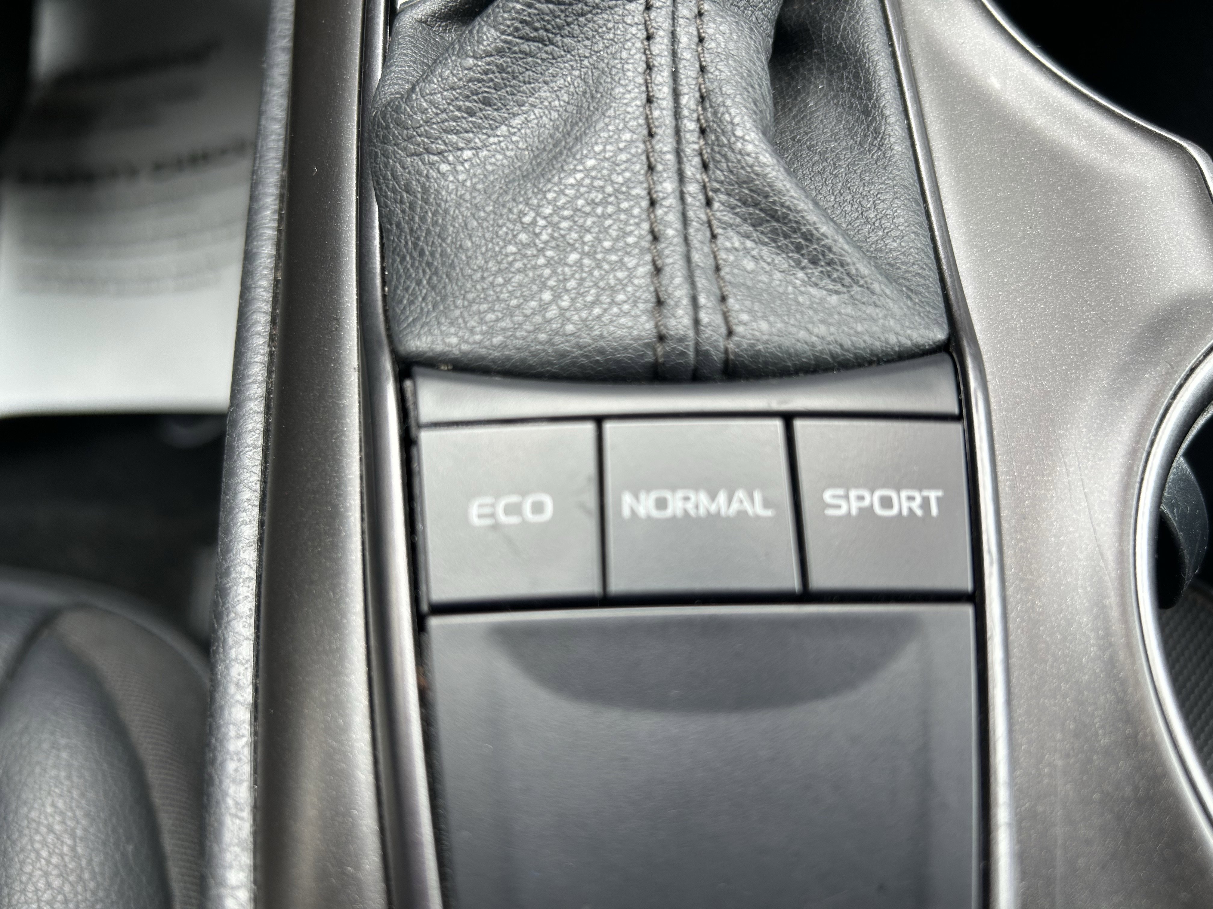 Certified 2024 Toyota Camry SE FWD image 27