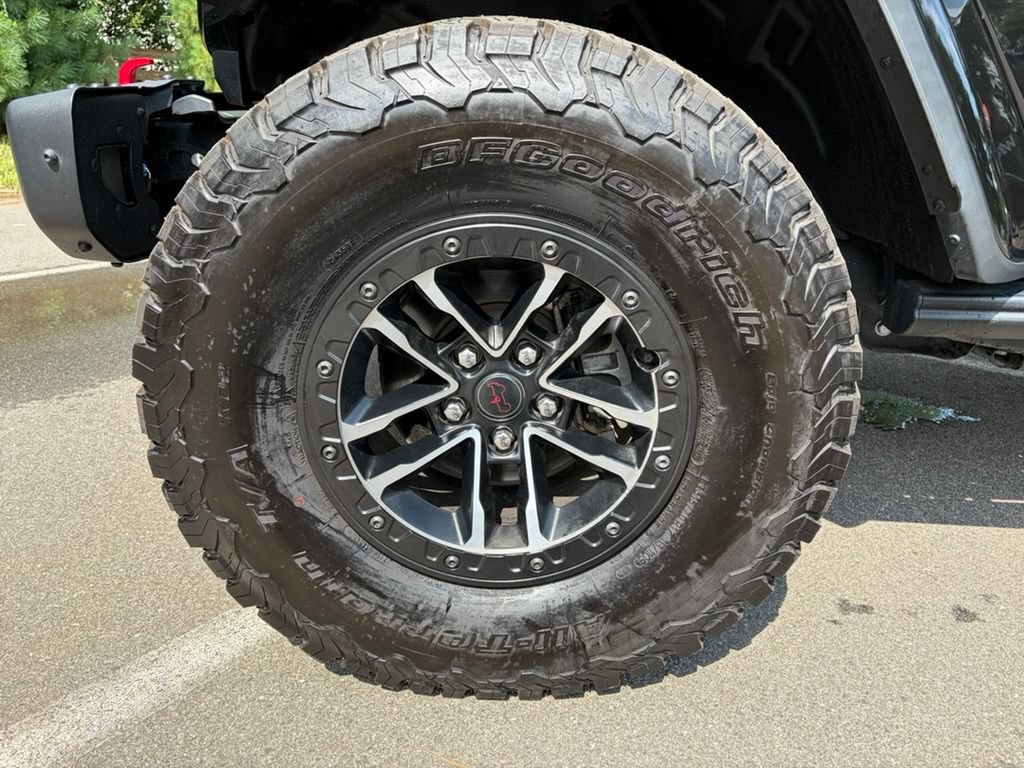 Used 2024 Jeep Wrangler Unlimited Rubicon AWD/4WD image 31