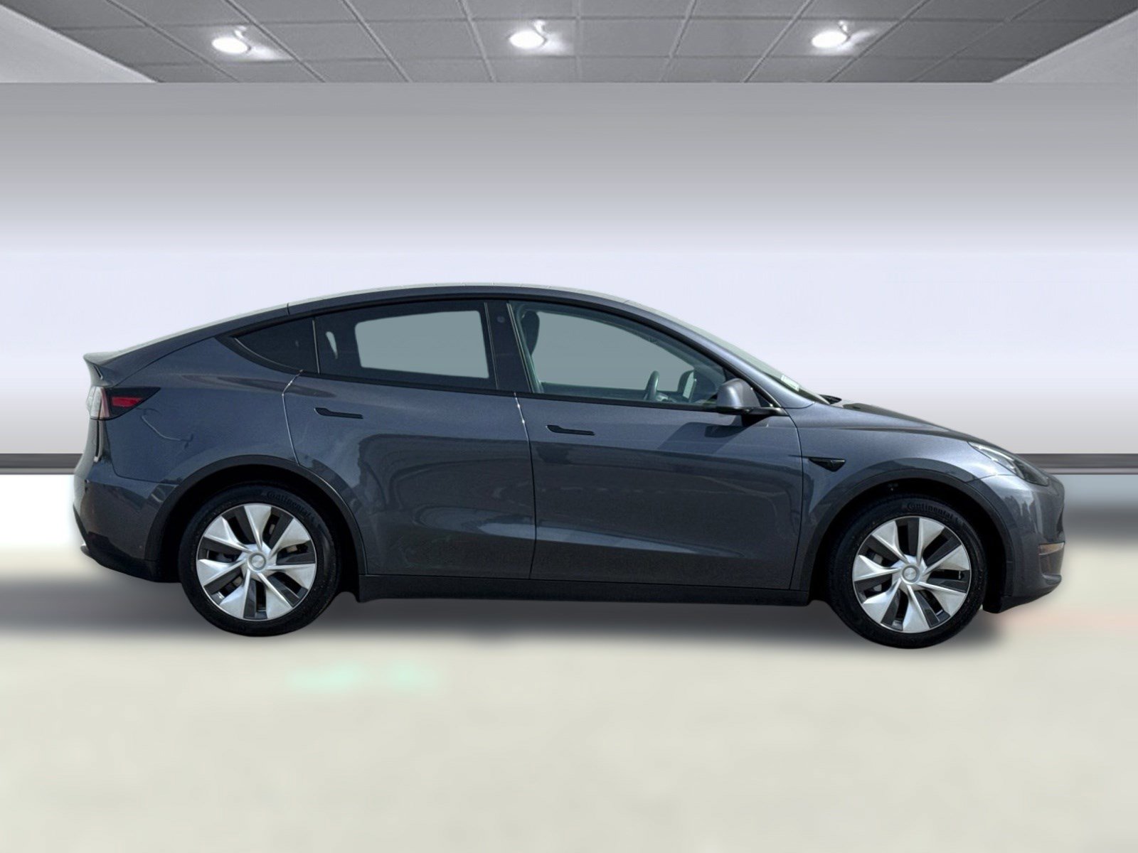 Used 2023 Tesla Model Y Long Range image 7