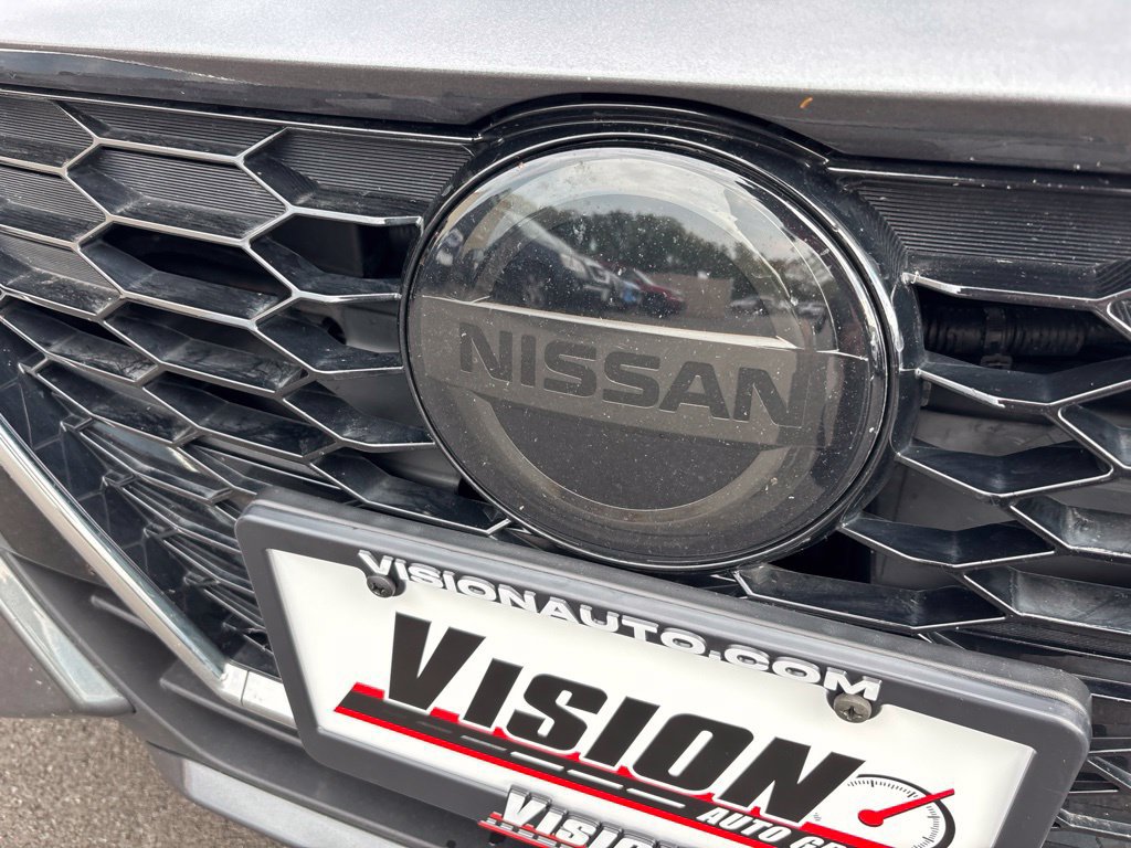 Used 2021 Nissan Sentra SV w/ SV Premium Package FWD image 9