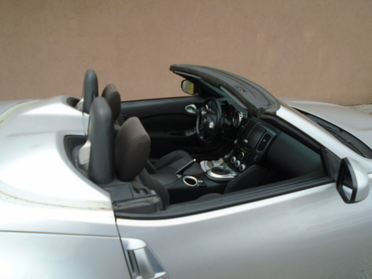 Used 2013 Nissan 370Z Roadster RWD image 16