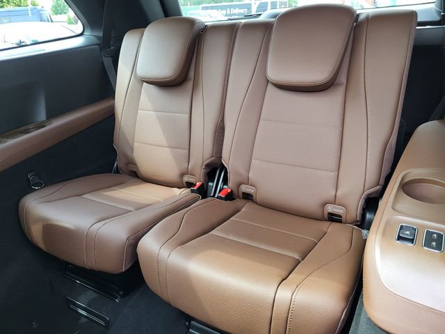 New 2025 Mercedes-Benz GLS 450 4MATIC image 6