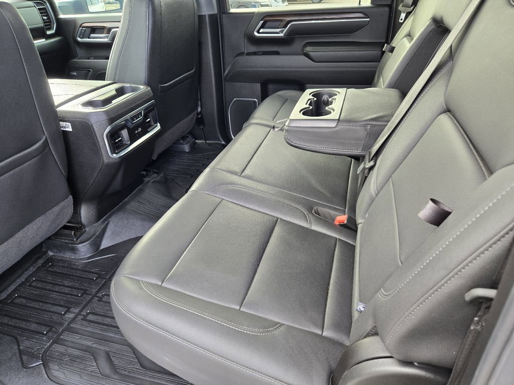 Used 2025 GMC Sierra 3500 SLT w/ SLT Convenience Package image 36