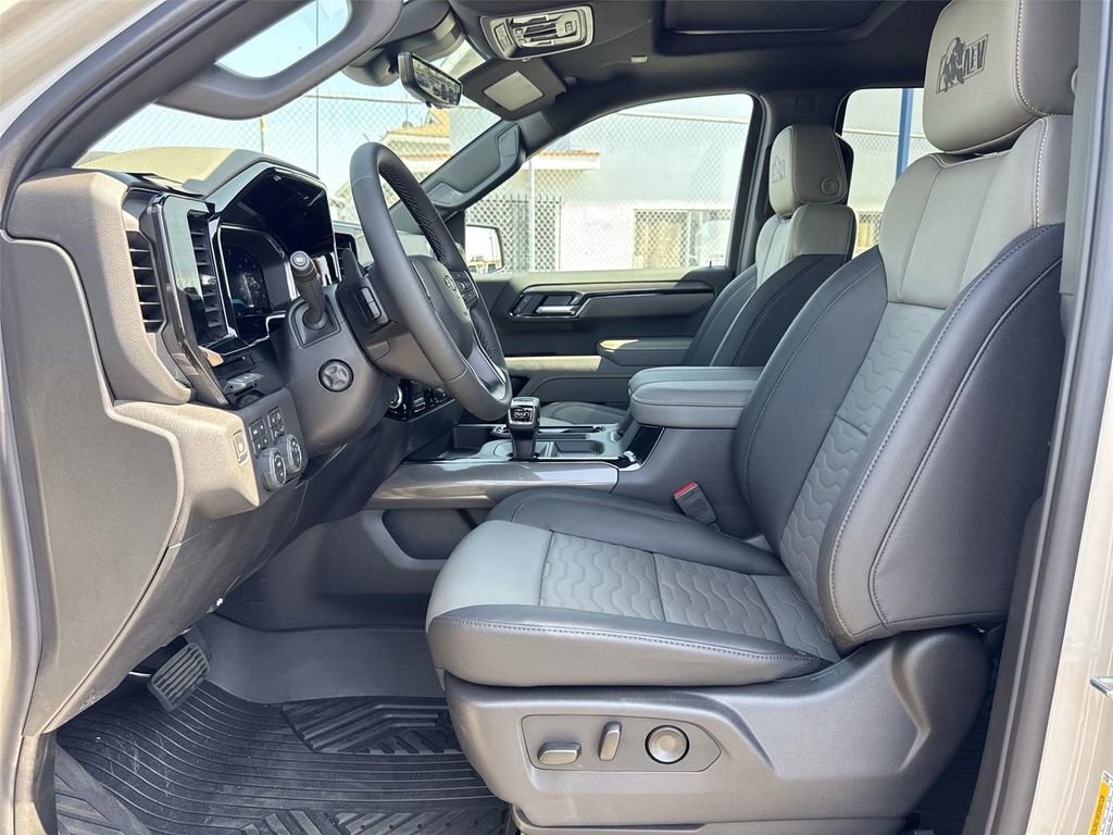 New 2026 Chevrolet Silverado 1500 ZR2 w/ ZR2 Bison Edition AWD/4WD image 23