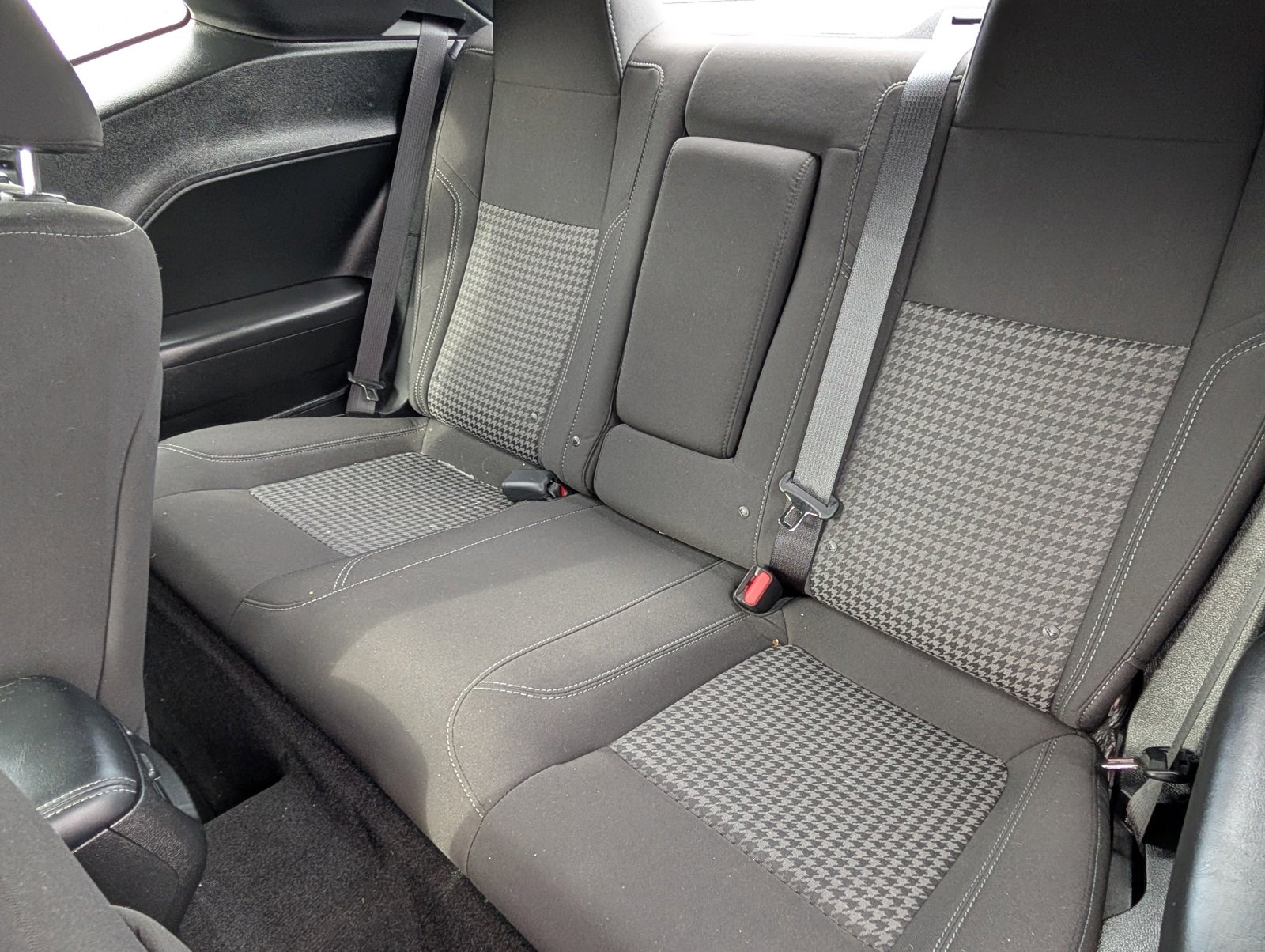 Used 2023 Dodge Challenger SXT w/ Blacktop Package image 8