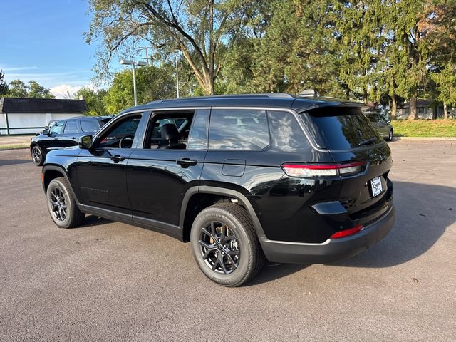New 2027 Jeep Grand Cherokee L 4WD image 4