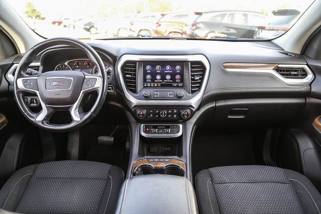 Used 2020 GMC Acadia SLE FWD image 13