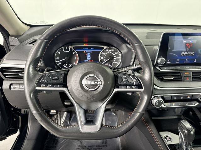 Used 2024 Nissan Altima 2.5 SR FWD image 10