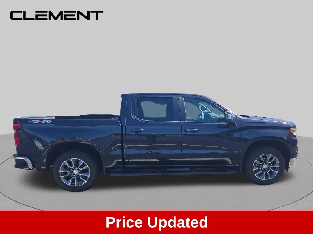 Used 2023 Chevrolet Silverado 1500 LT w/ Protection Package AWD/4WD image 10