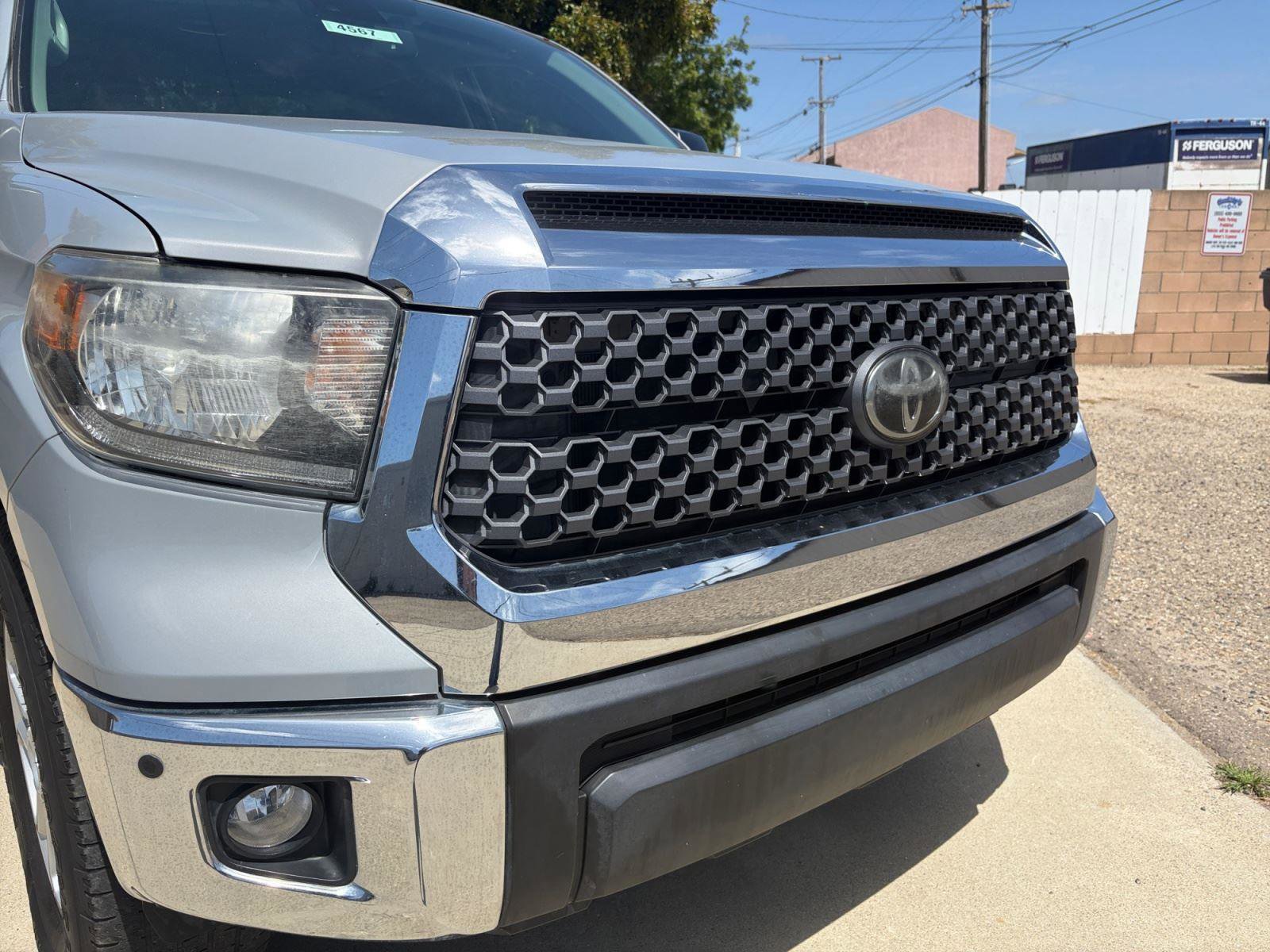 Used 2019 Toyota Tundra SR5 w/ Convenience Package AWD/4WD image 29