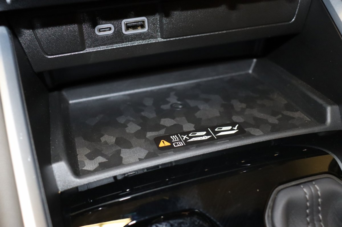 Used 2025 Chevrolet Colorado ZR2 w/ ZR2 Bison Edition image 18