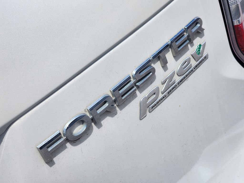 Used 2014 Subaru Forester 2.5i Premium AWD/4WD image 14